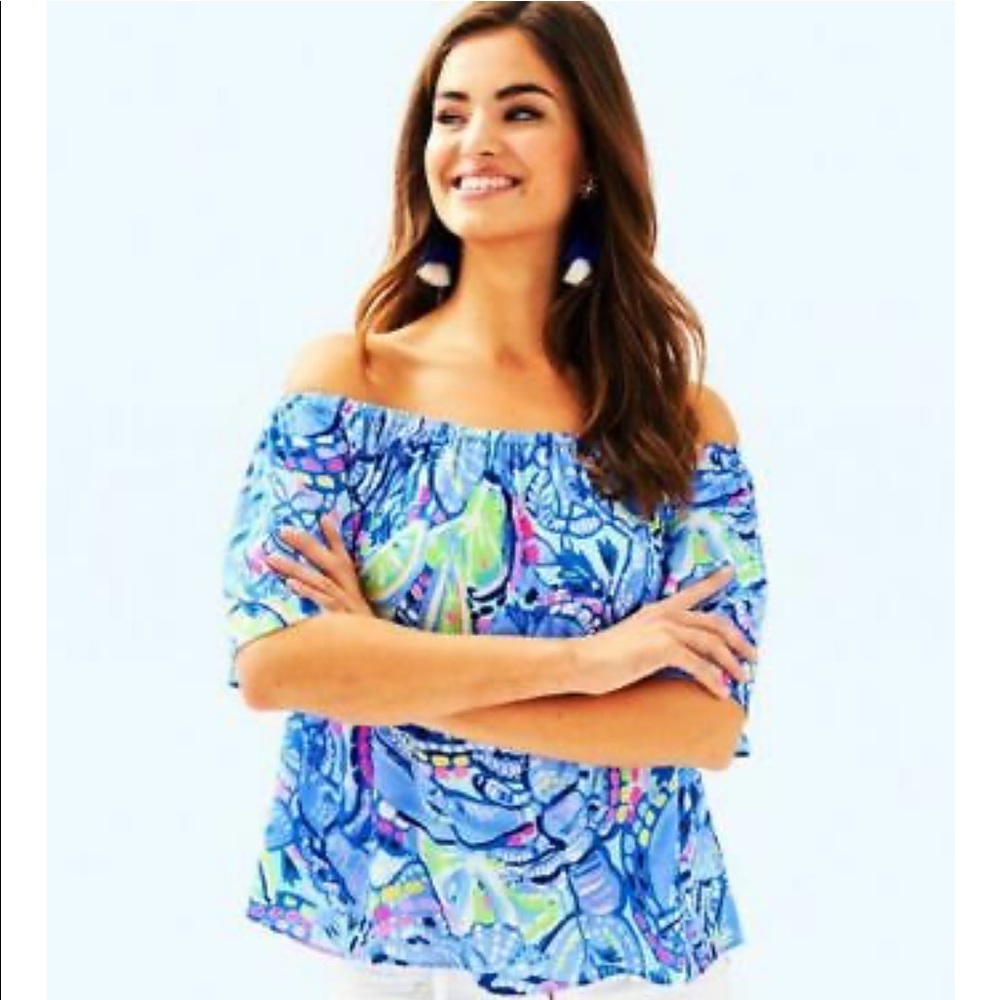 Cute Lilly Pulitzer off the shoulder top